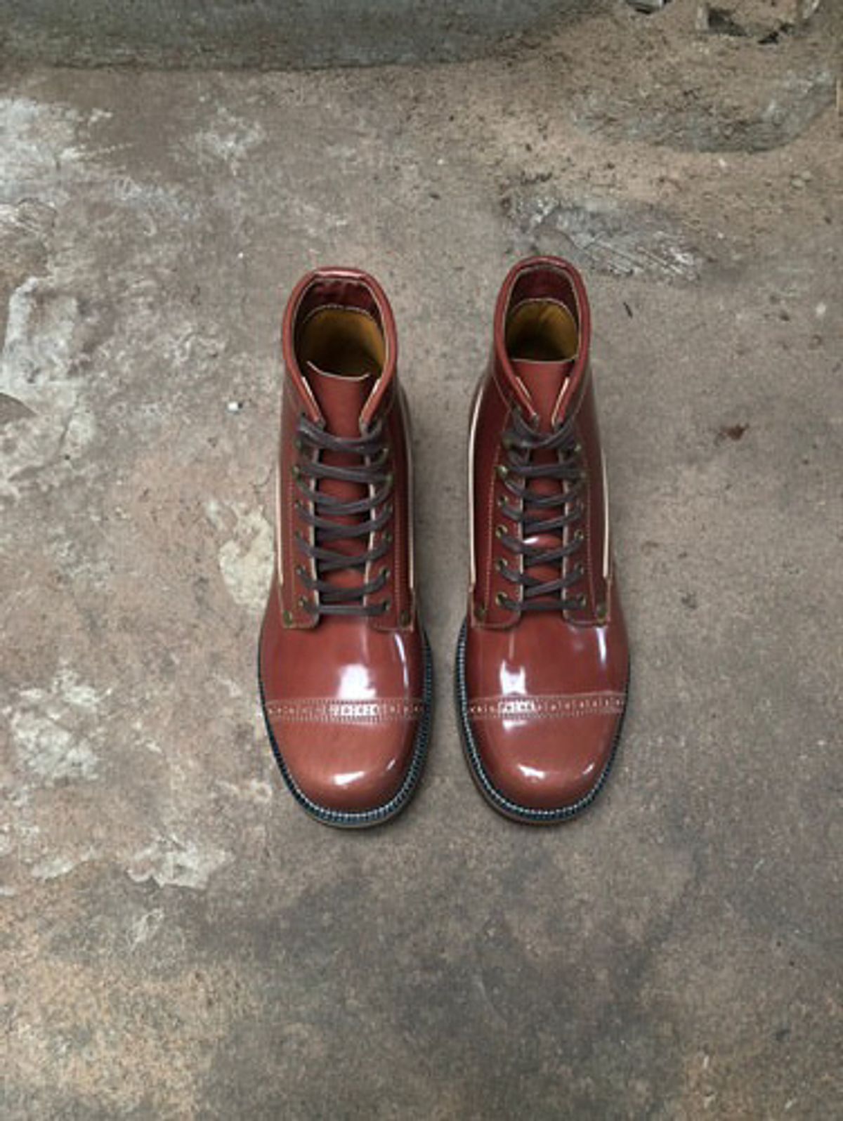 Photo by the_boot_dev on November 5, 2024 of the Kiattoko Old Boy in Shinki Cognac Shell Cordovan.