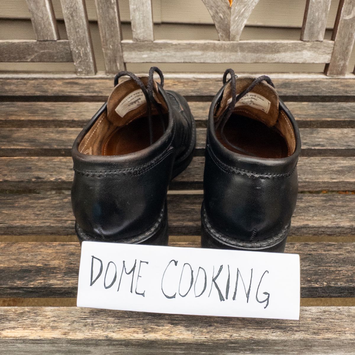 Photo by clausality on November 2, 2025 of the Rolling Dub Trio Coupen Low Moc in Black Horse Front #1020.