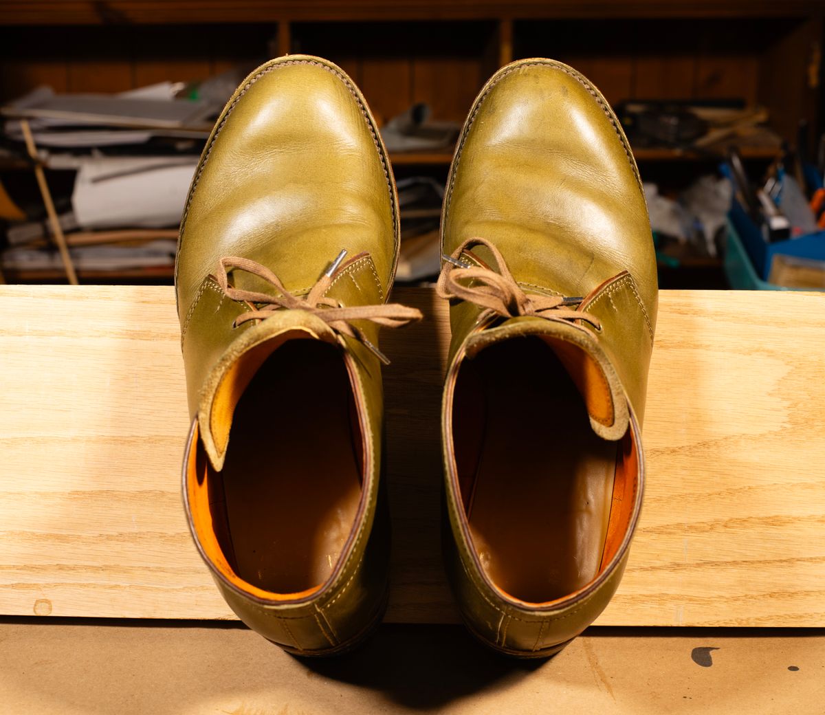 Photo by demaree on November 4, 2025 of the Oldspeed MFG Chukka in Wickett & Craig Olive Traditional Harness.