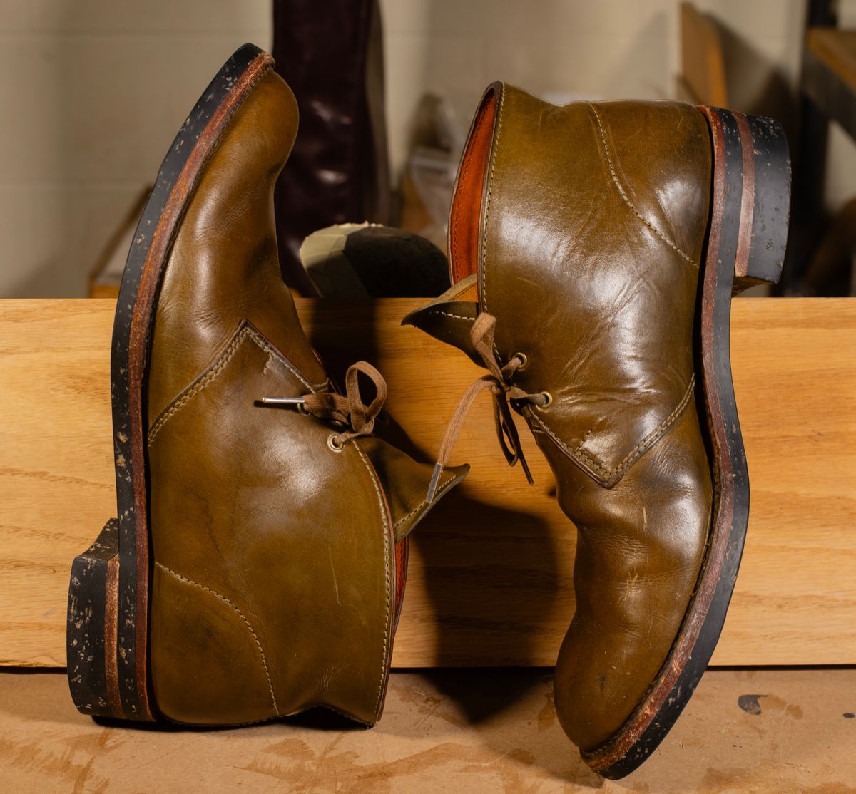 Photo by demaree on March 5, 2026 of the Oldspeed MFG Chukka in Wickett & Craig Olive Traditional Harness.