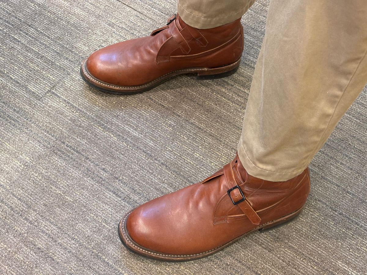 Photo by mulceber on June 4, 2025 of the Eastman Leather Tanker Boots in Russet Brown Horsehide.