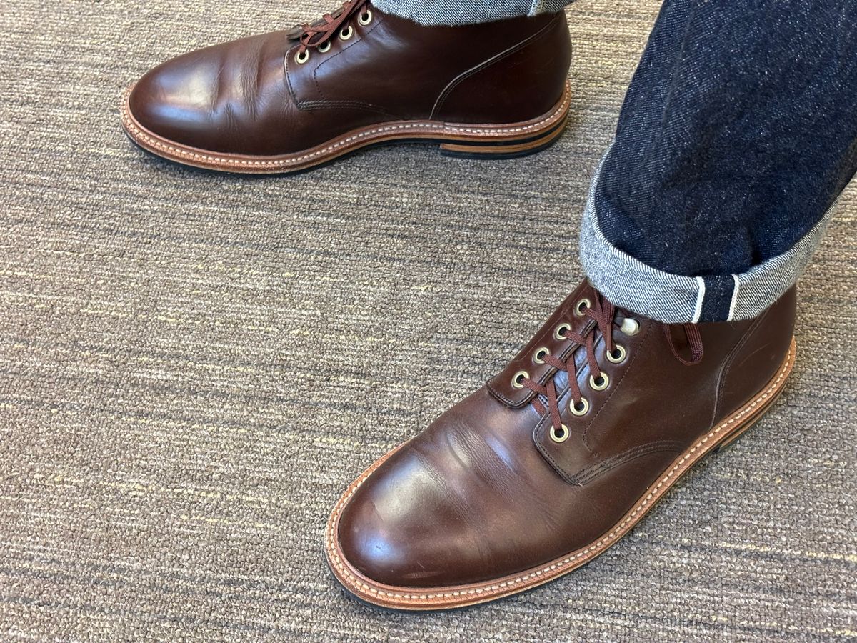 Photo by mulceber on July 15, 2025 of the Grant Stone Diesel Boot in Horween Crimson Chromexcel.