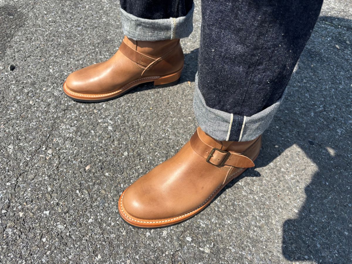 Photo by mulceber on July 25, 2025 of the John Lofgren Wabash Engineer Boots in Horween Natural Chromexcel.