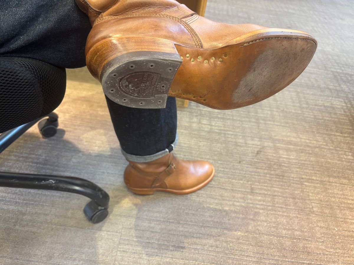Photo by mulceber on January 21, 2026 of the John Lofgren Wabash Engineer Boots in Horween Natural Chromexcel.
