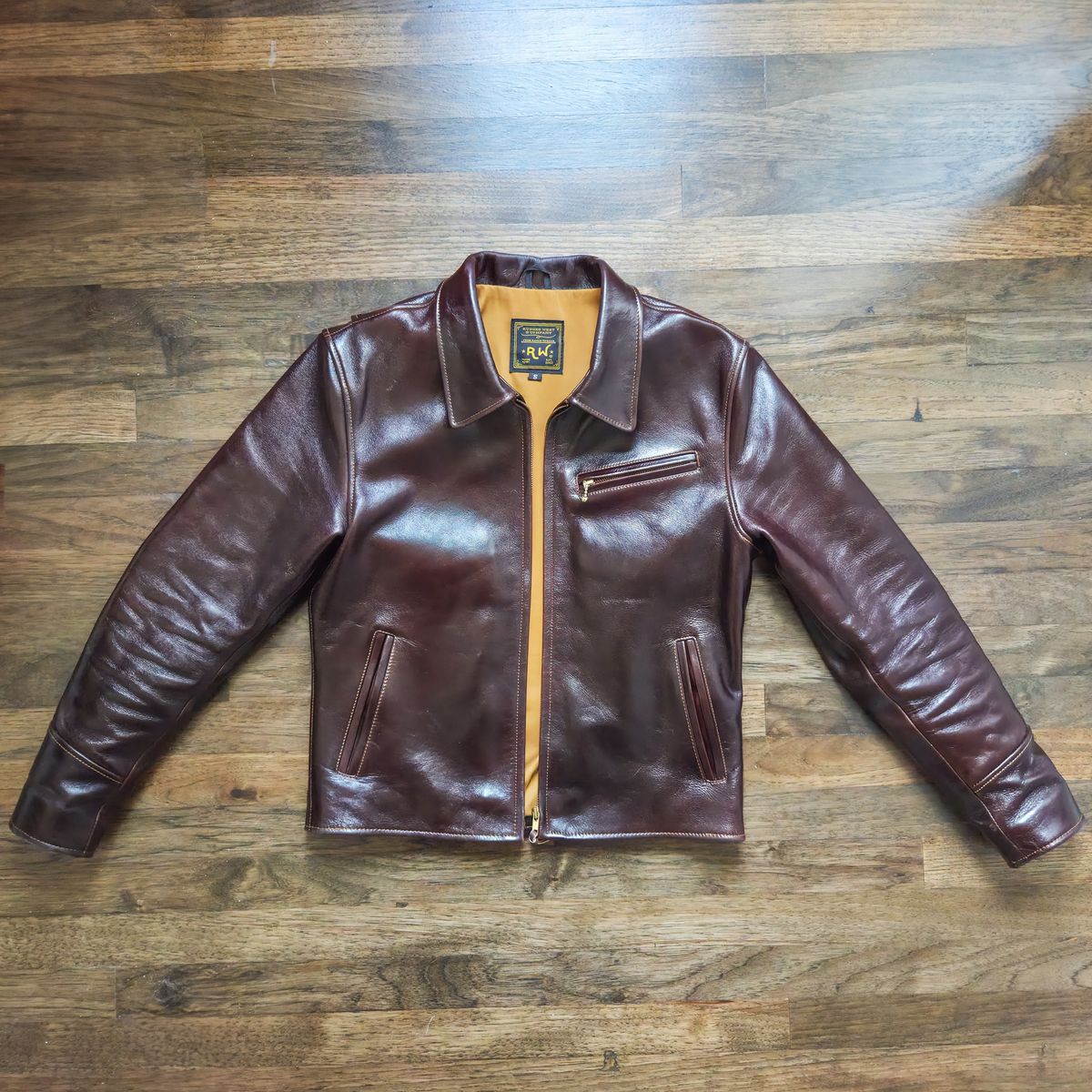Photo by herculance on August 5, 2025 of the Rugged West The Marling (Special Edition) in RW Special Edition 1.4mm Steerhide & Cotton Drill.