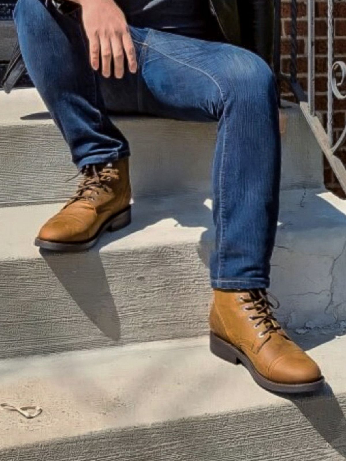 Photo by herculance on April 8, 2023 of the Thursday Captain in Thursday / Burnt Copper Rugged and Resilient.