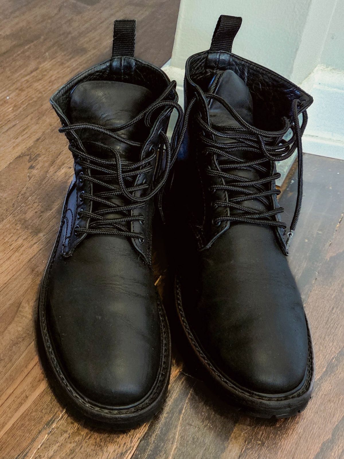 Photo by herculance on May 9, 2026 of the Thursday Thursday / Hero in Black Matte Rugged & Resilient.