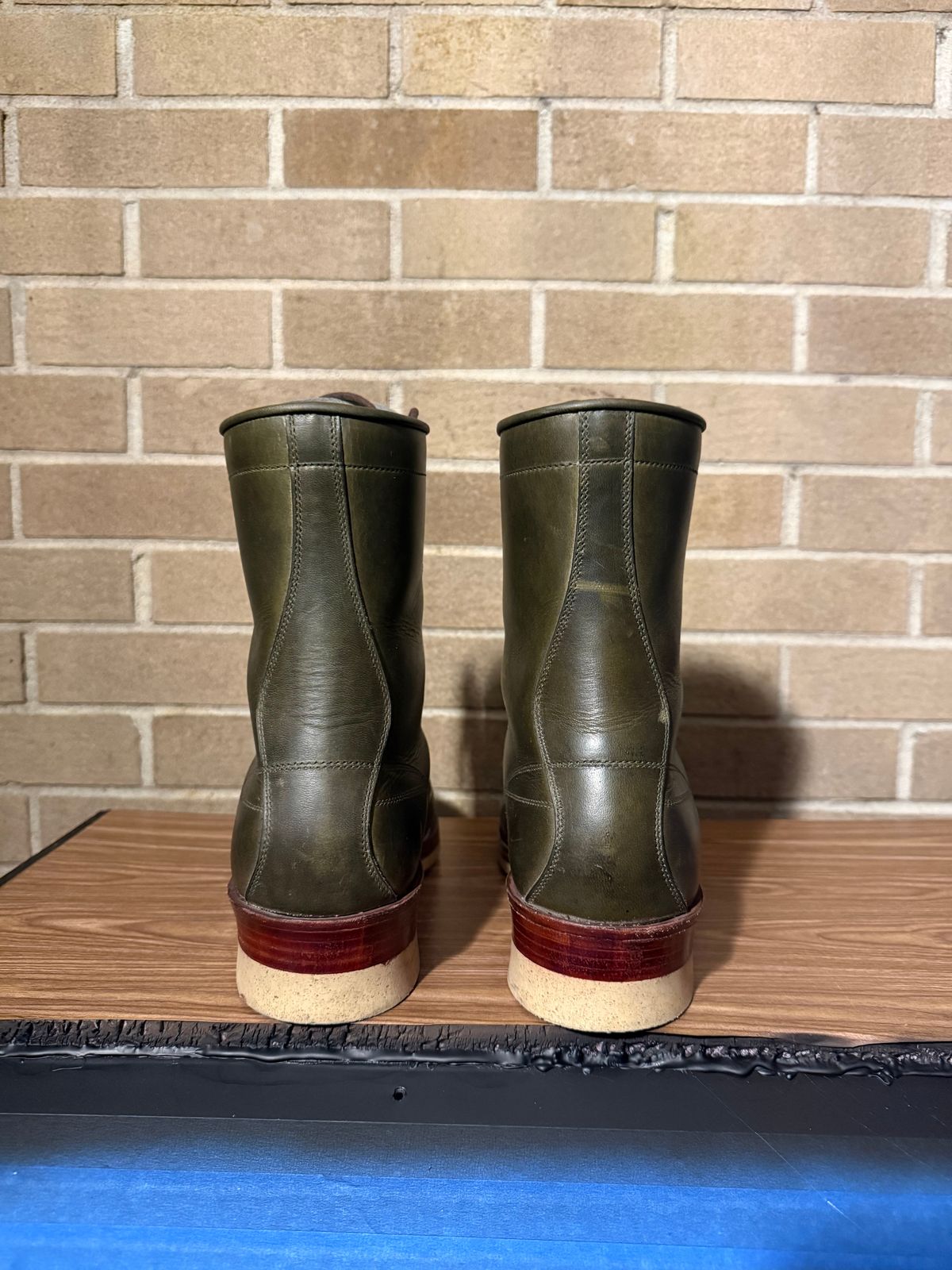 Photo by AlmightyRacko on November 5, 2025 of the Imperium LTT Monkey in Horween Olive Chromepak.