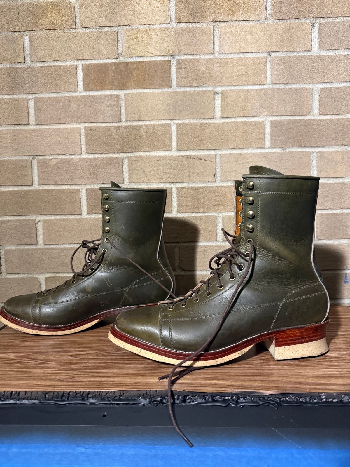 Photo by AlmightyRacko on November 5, 2025 of the Imperium LTT Monkey in Horween Olive Chromepak.