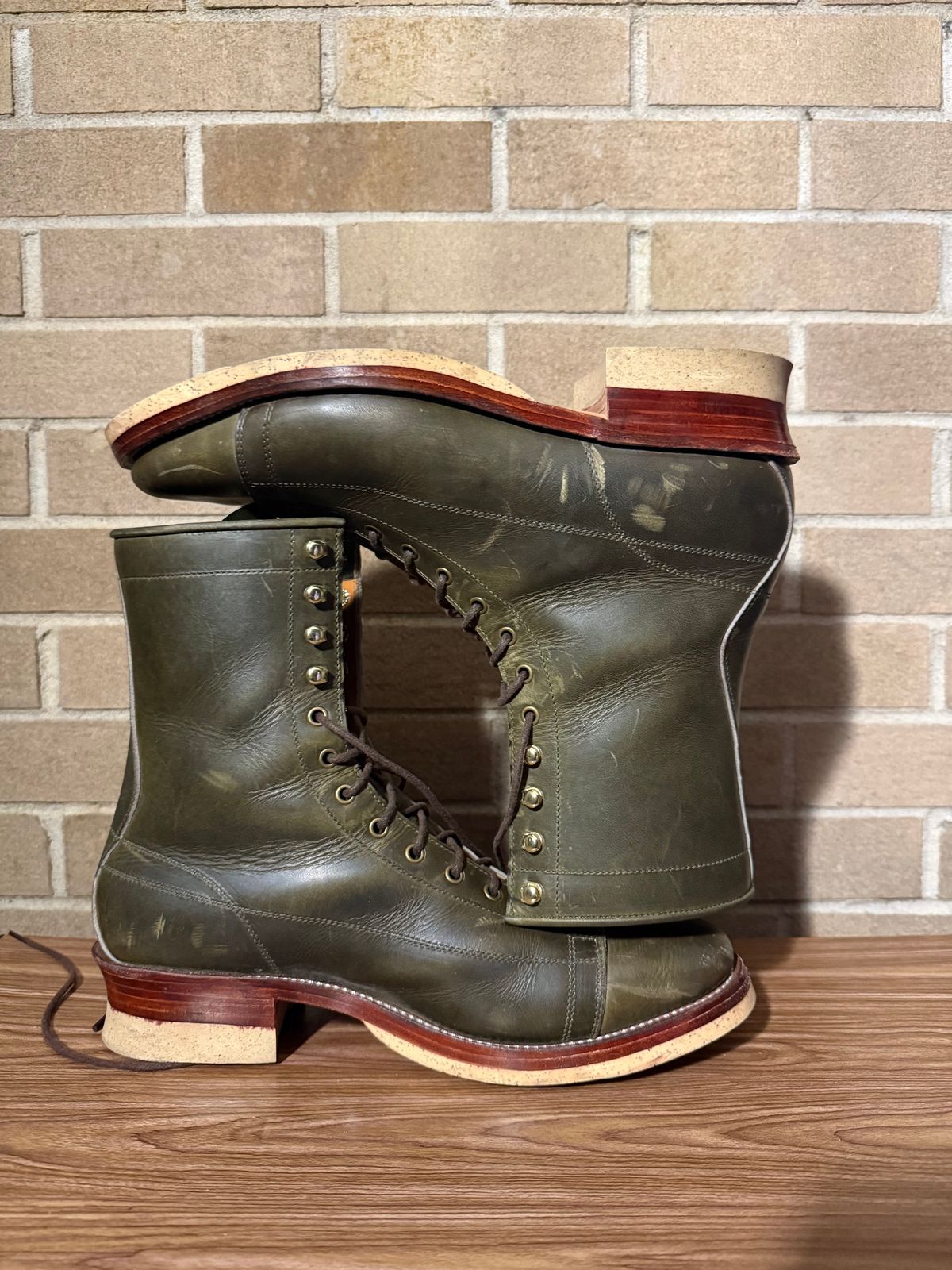 Photo by AlmightyRacko on November 5, 2025 of the Imperium LTT Monkey in Horween Olive Chromepak.