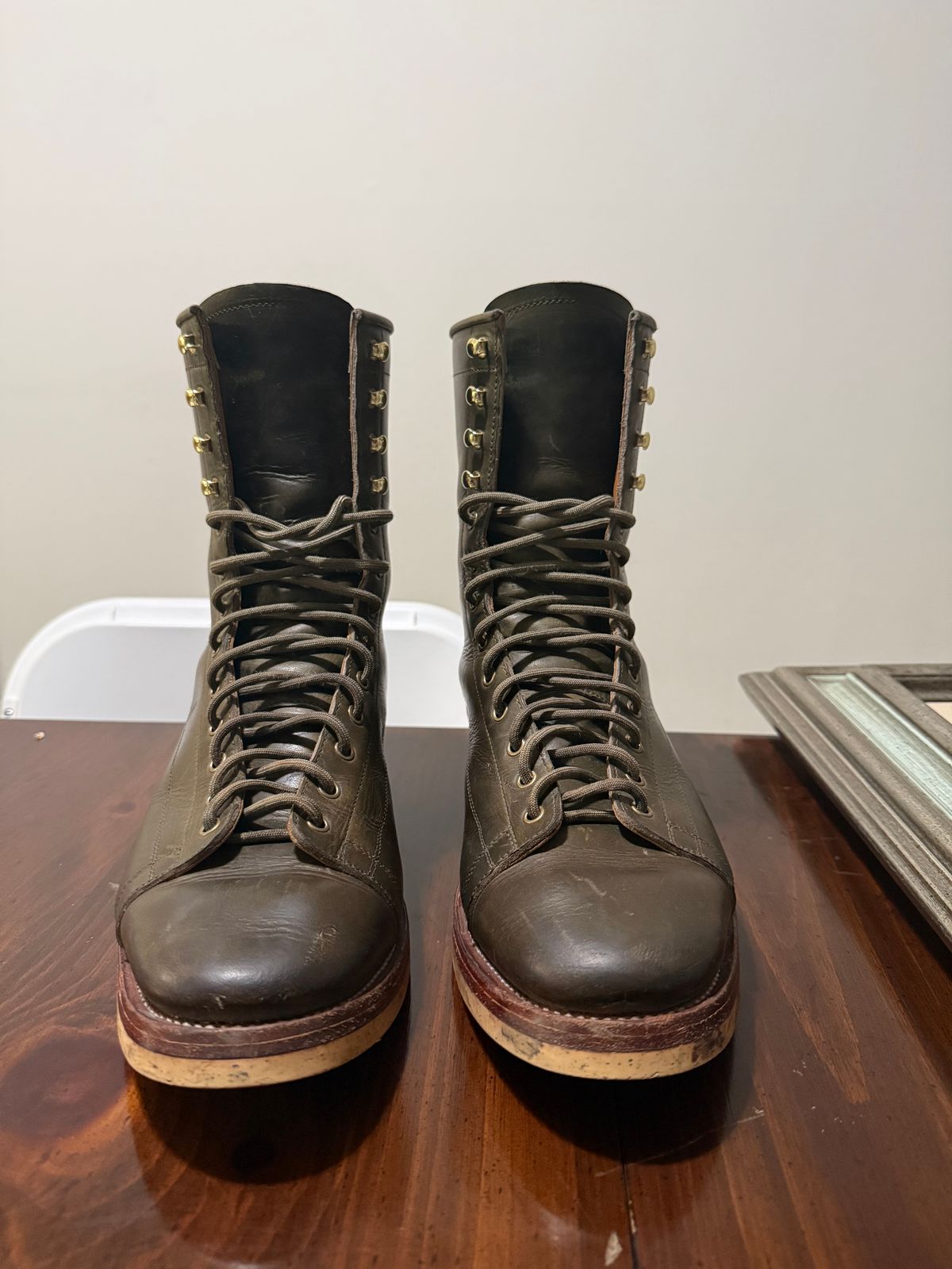 Photo by AlmightyRacko on December 5, 2025 of the Imperium LTT Monkey in Horween Olive Chromepak.