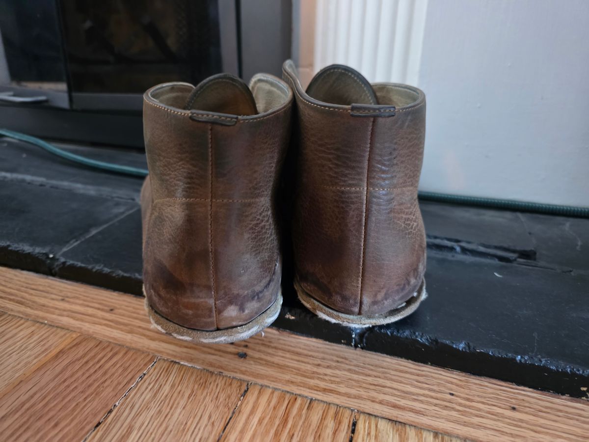 Photo by luekenator on February 4, 2026 of the Atlantis Handmade Shoes Oxford Barefoot Ankle Boots in Zaragoza Brown.