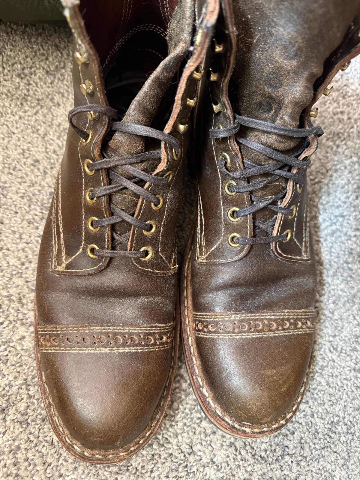 Photo by wk on October 5, 2025 of the White's MP-Sherman Toe Cap in Horween Olive Waxed Flesh.