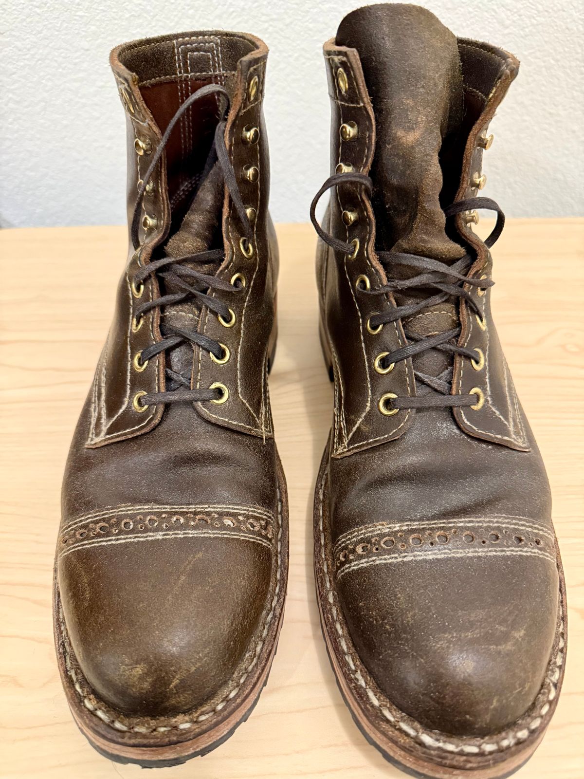 Photo by wk on November 6, 2025 of the White's MP-Sherman Toe Cap in Horween Olive Waxed Flesh.