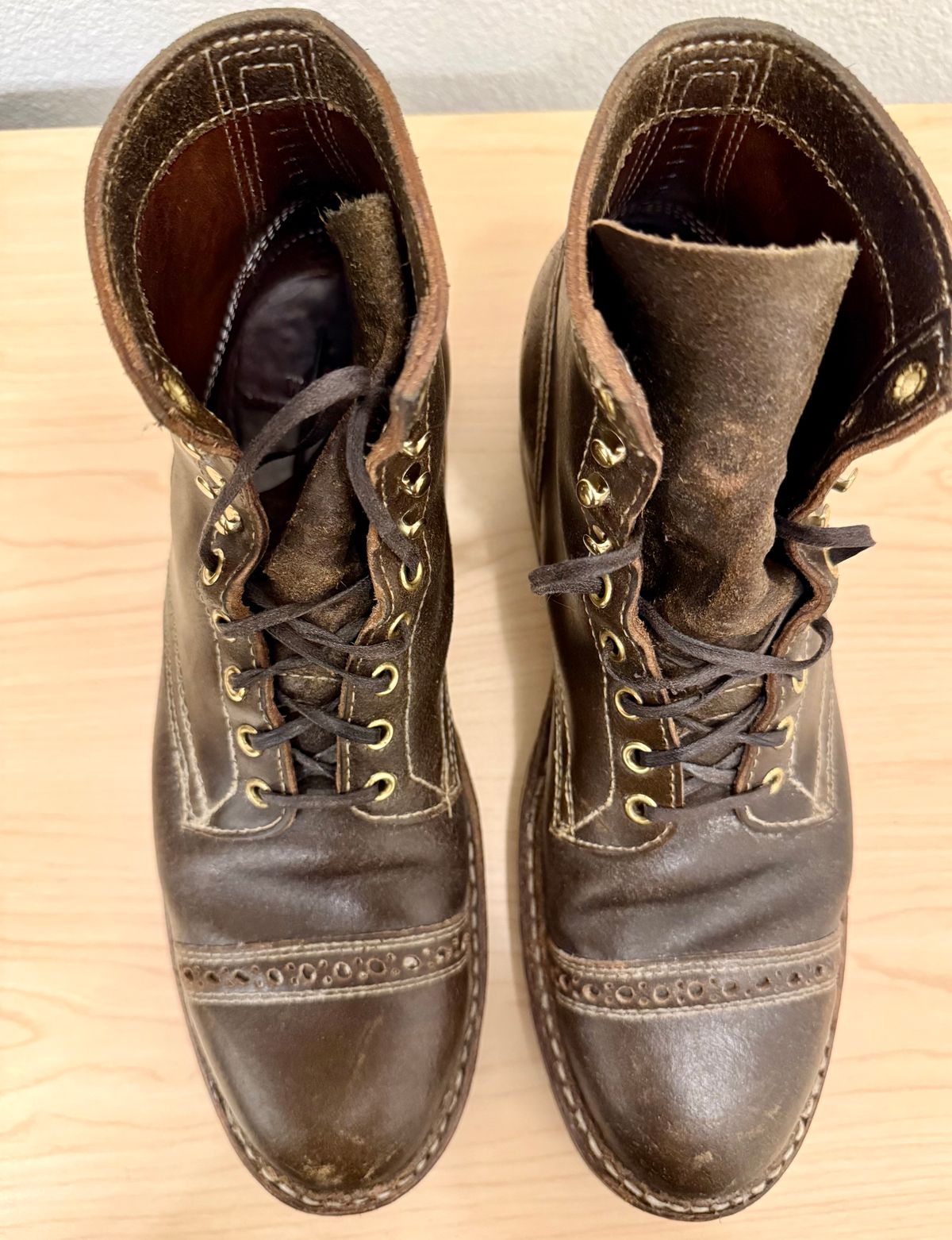 Photo by wk on November 6, 2025 of the White's MP-Sherman Toe Cap in Horween Olive Waxed Flesh.