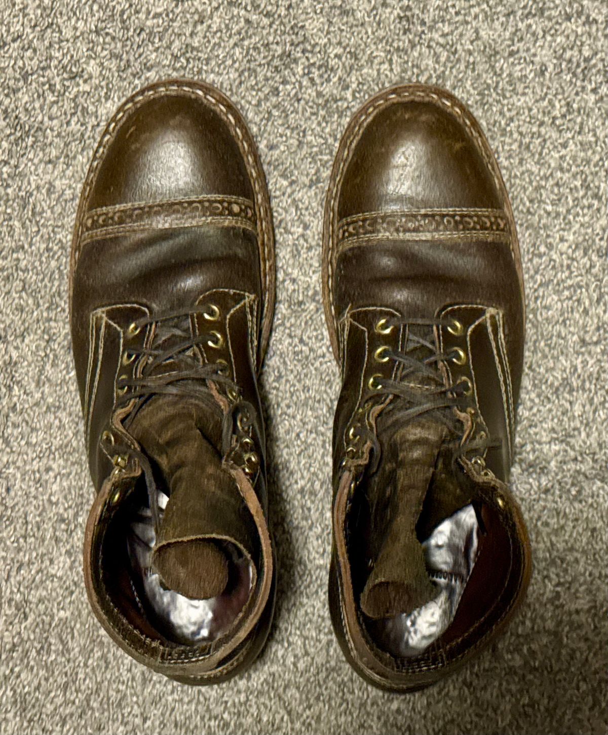 Photo by wk on December 6, 2025 of the White's MP-Sherman Toe Cap in Horween Olive Waxed Flesh.