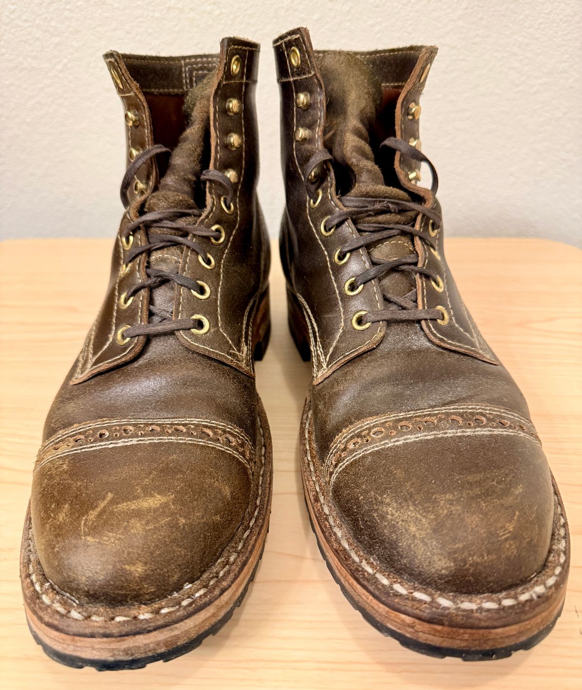Photo by wk on February 6, 2026 of the White's MP-Sherman Toe Cap in Horween Olive Waxed Flesh.