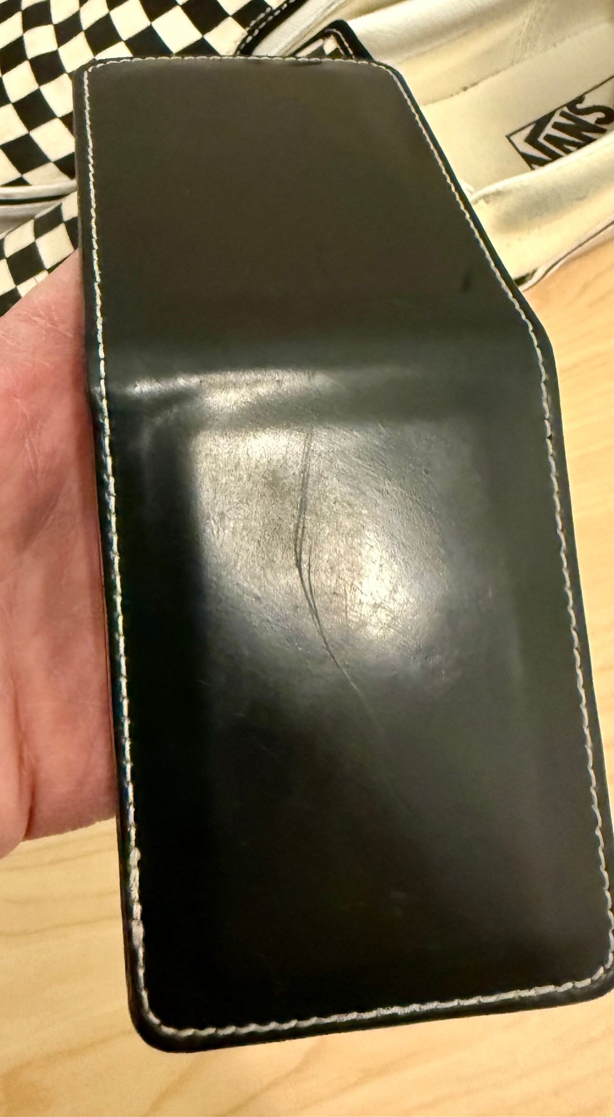 Photo by wk on November 6, 2025 of the Guarded Goods Stronghold Wallet in Navy Shell Cordovan and Navy Cypress Horsehide Horween (USA.