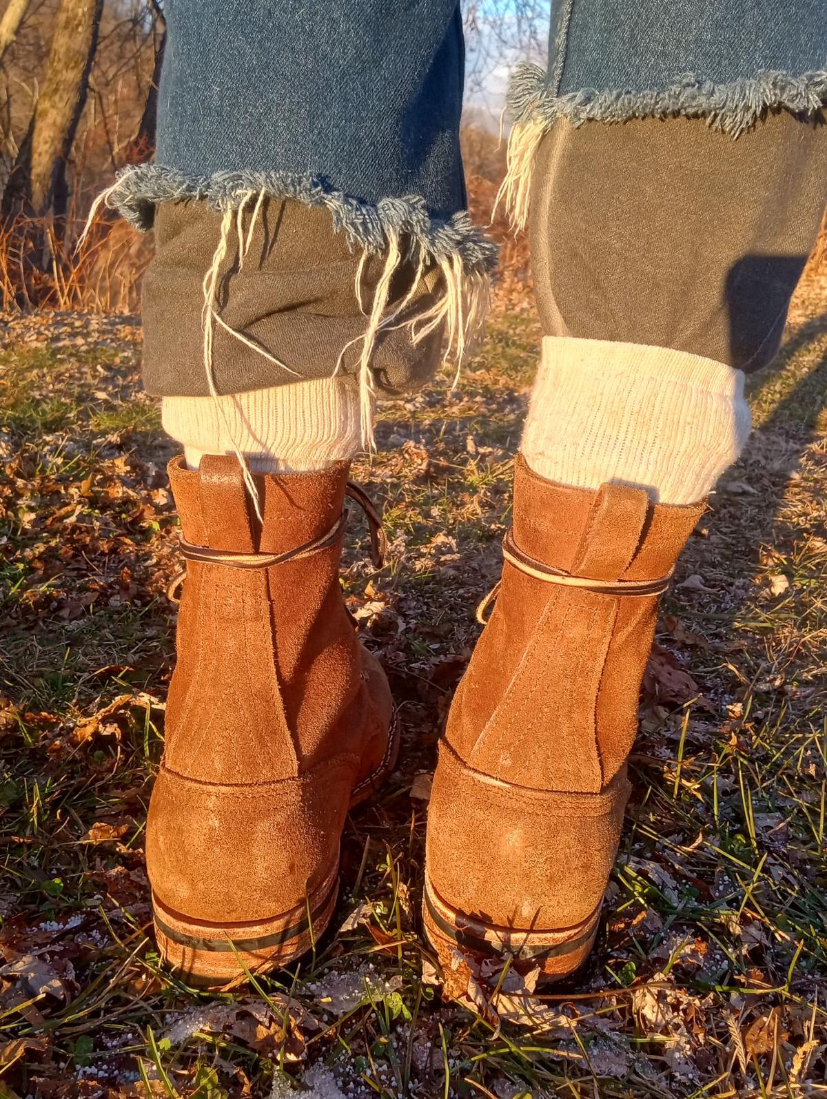 Photo by bootsndogs on December 6, 2024 of the Nicks BuilderPro in Seidel 1964 Brown Roughout.