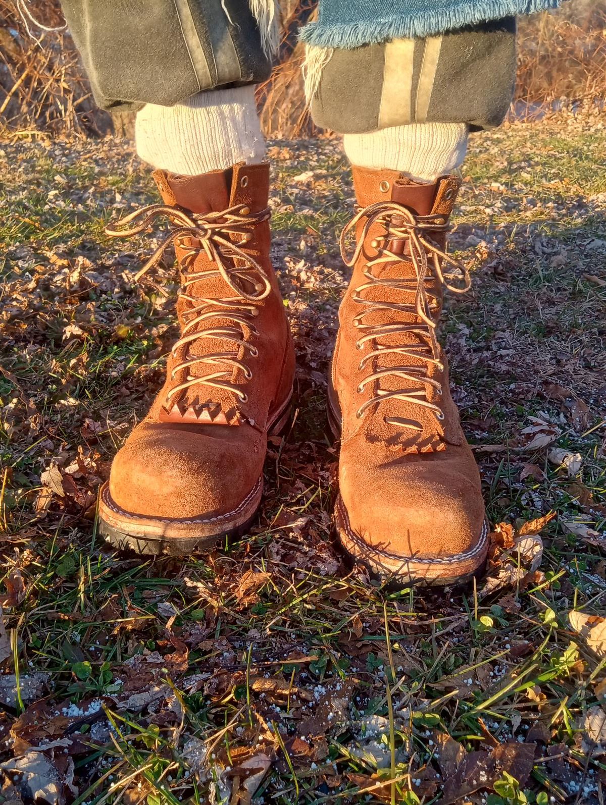 Photo by bootsndogs on December 6, 2024 of the Nicks BuilderPro in Seidel 1964 Brown Roughout.