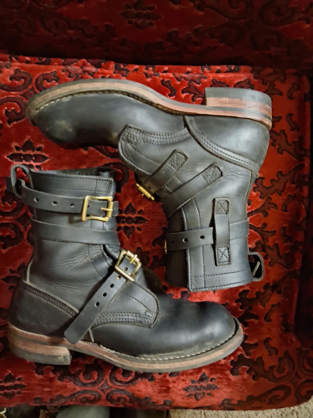 Photo by bootsndogs on November 5, 2025 of the Nicks TankerPro in Seidel 1964 Black.