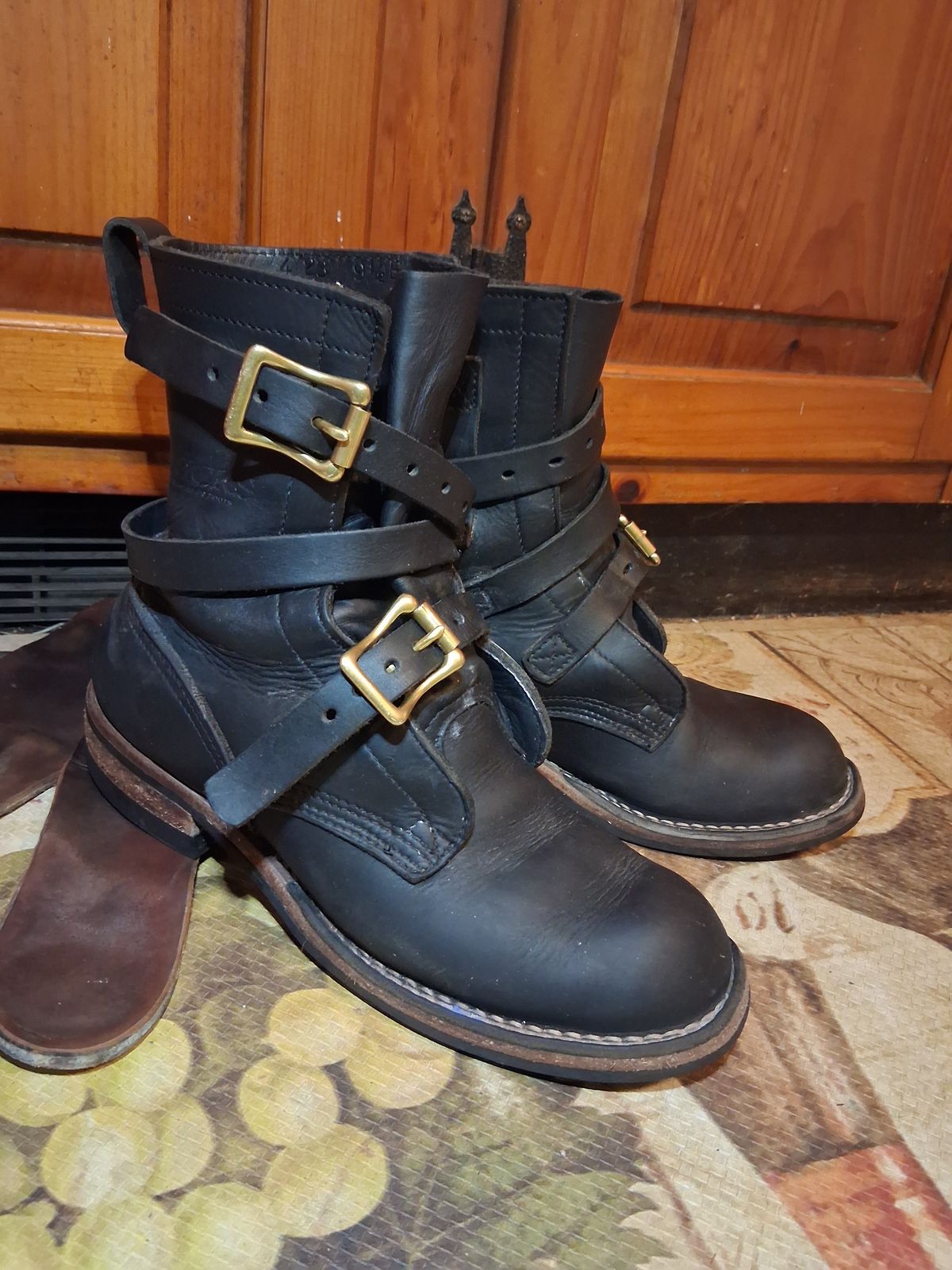 Photo by bootsndogs on December 17, 2025 of the Nicks TankerPro in Seidel 1964 Black.