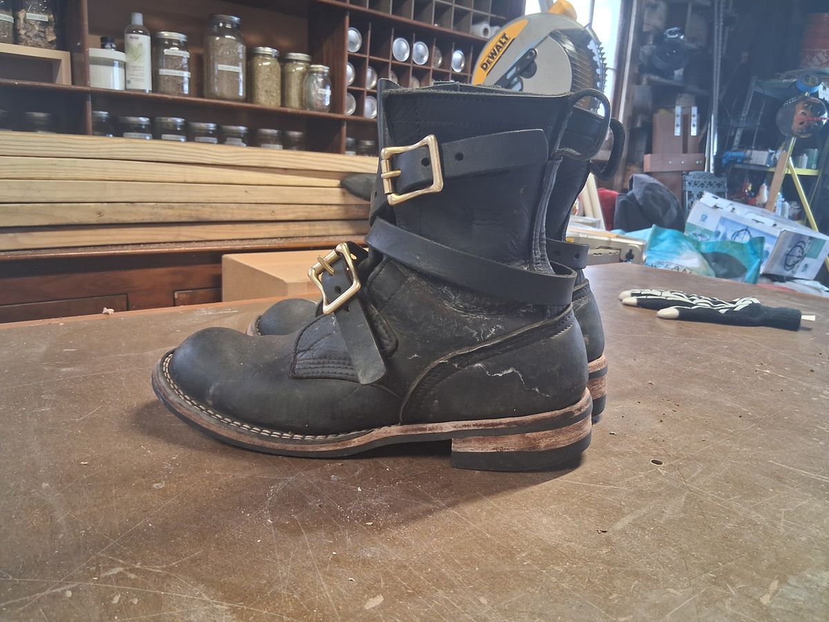 Photo by bootsndogs on January 5, 2026 of the Nicks TankerPro in Seidel 1964 Black.