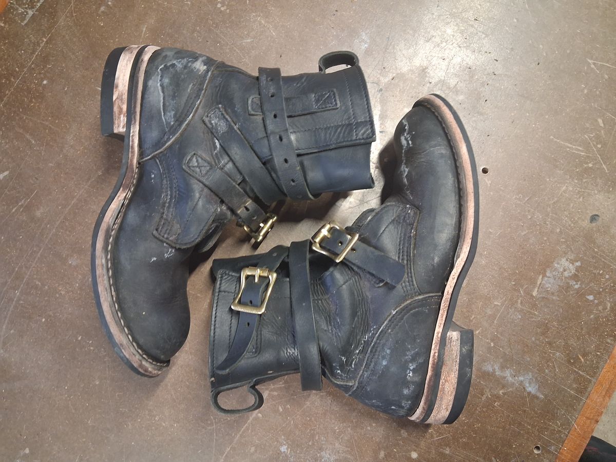 Photo by bootsndogs on January 5, 2026 of the Nicks TankerPro in Seidel 1964 Black.