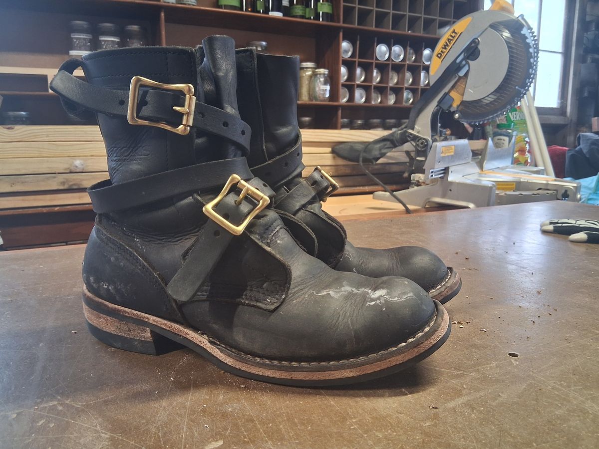 Photo by bootsndogs on January 5, 2026 of the Nicks TankerPro in Seidel 1964 Black.