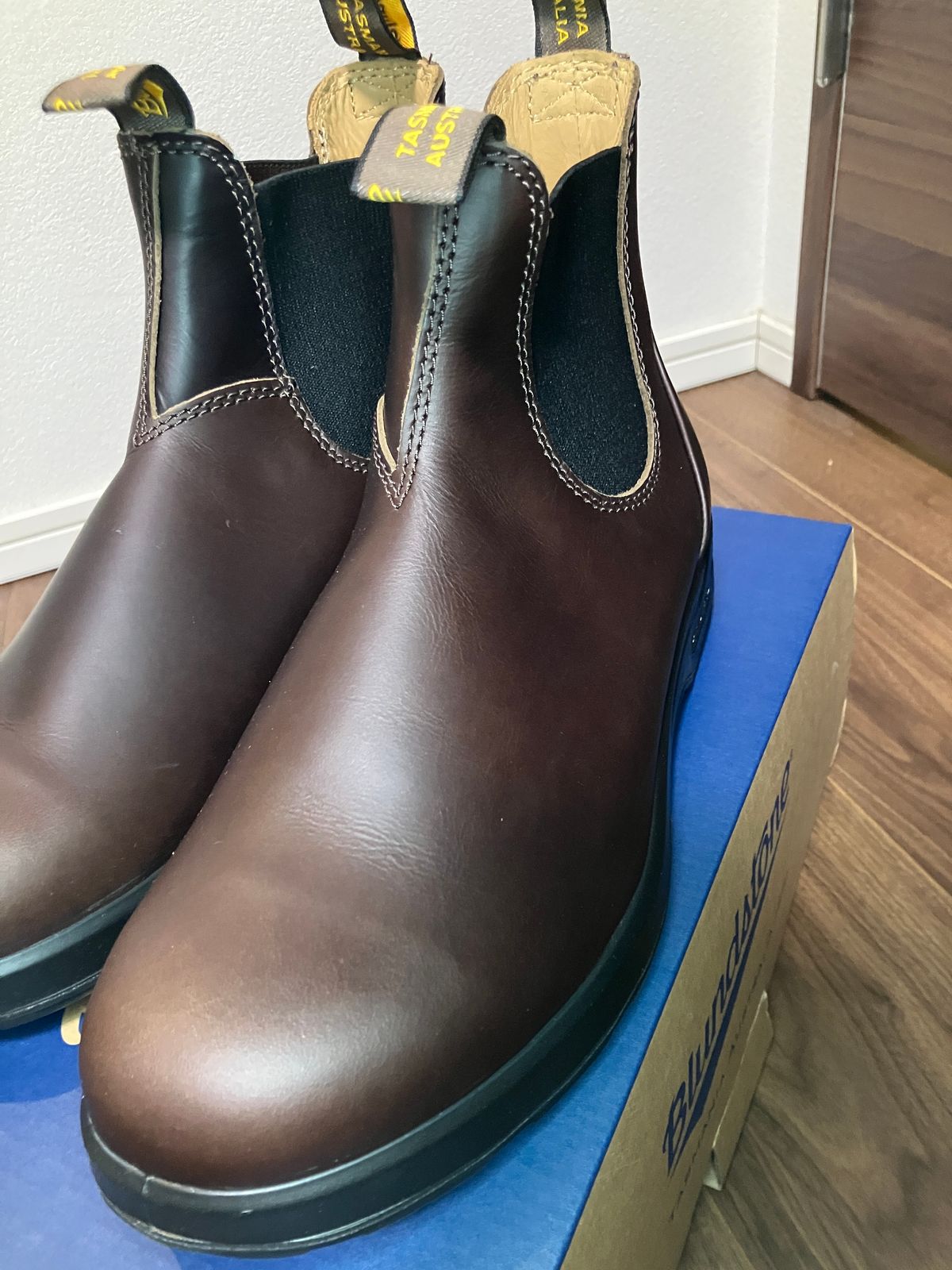 Photo by maru on March 15, 2025 of the Blundstone All TERRAIN in Blundstone / Cocoa Brown.