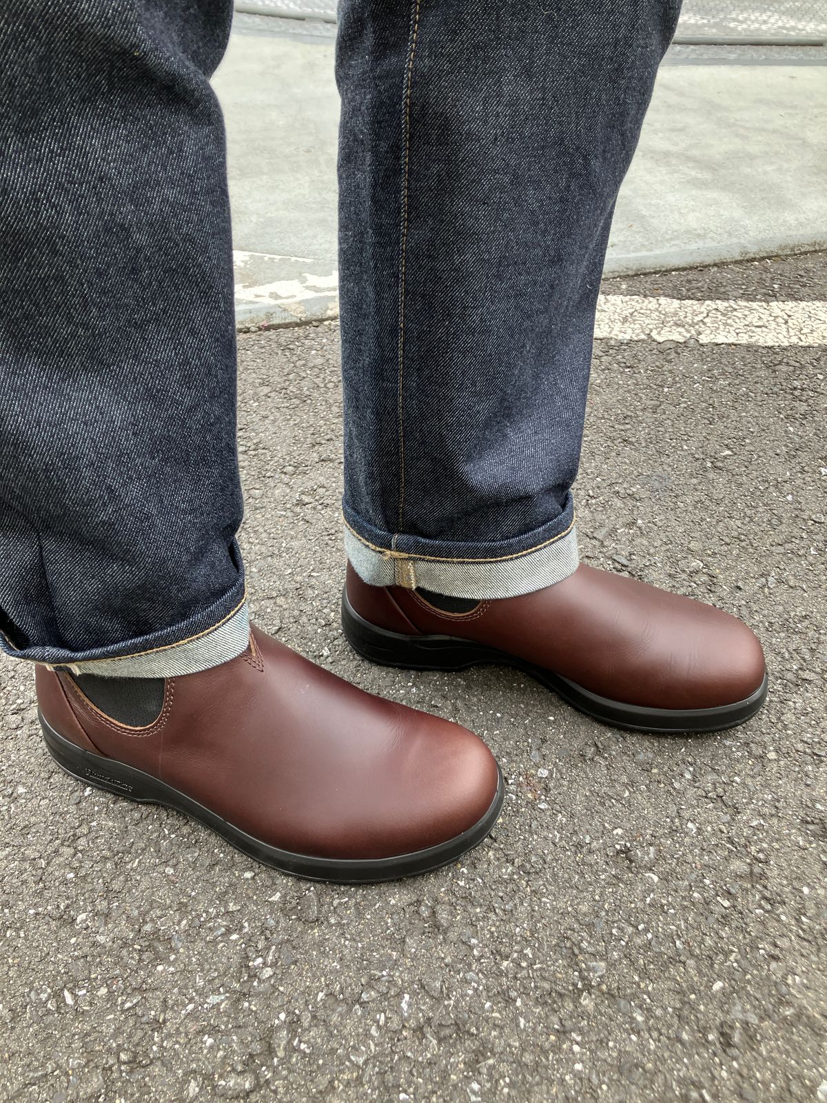 Photo by maru on March 15, 2025 of the Blundstone All TERRAIN in Blundstone / Cocoa Brown.