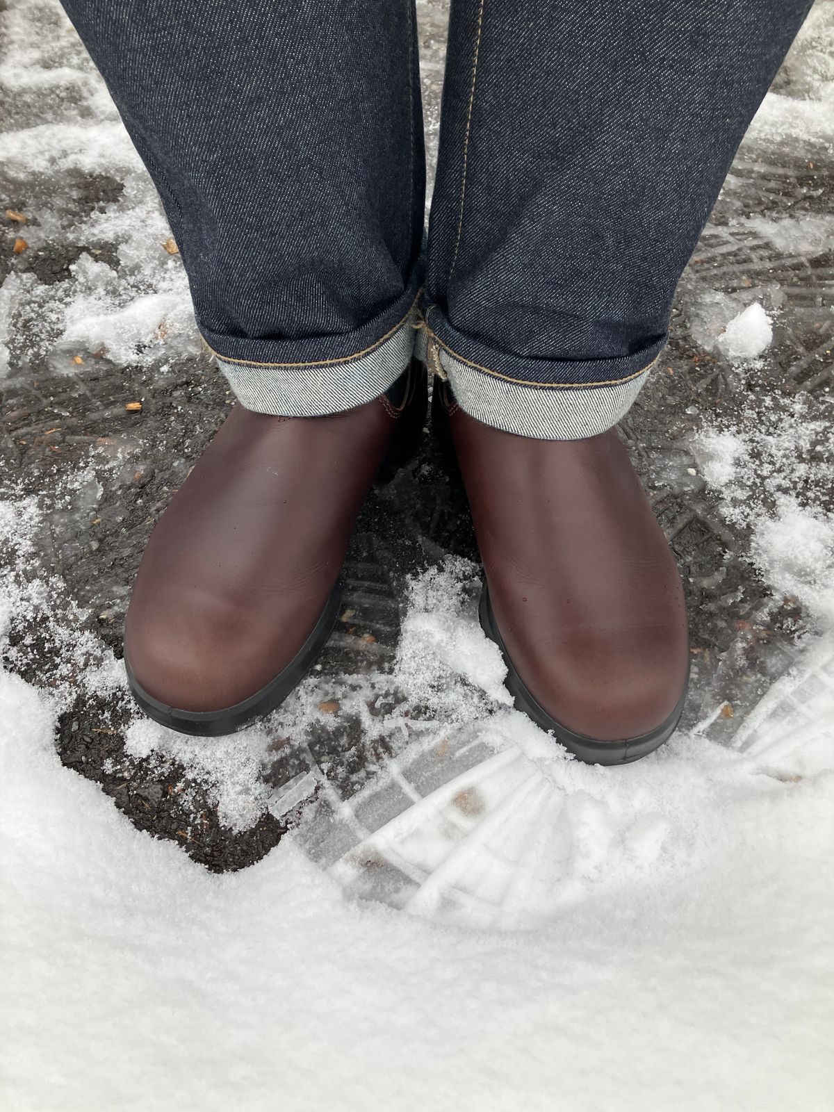 Photo by maru on March 15, 2025 of the Blundstone All TERRAIN in Blundstone / Cocoa Brown.