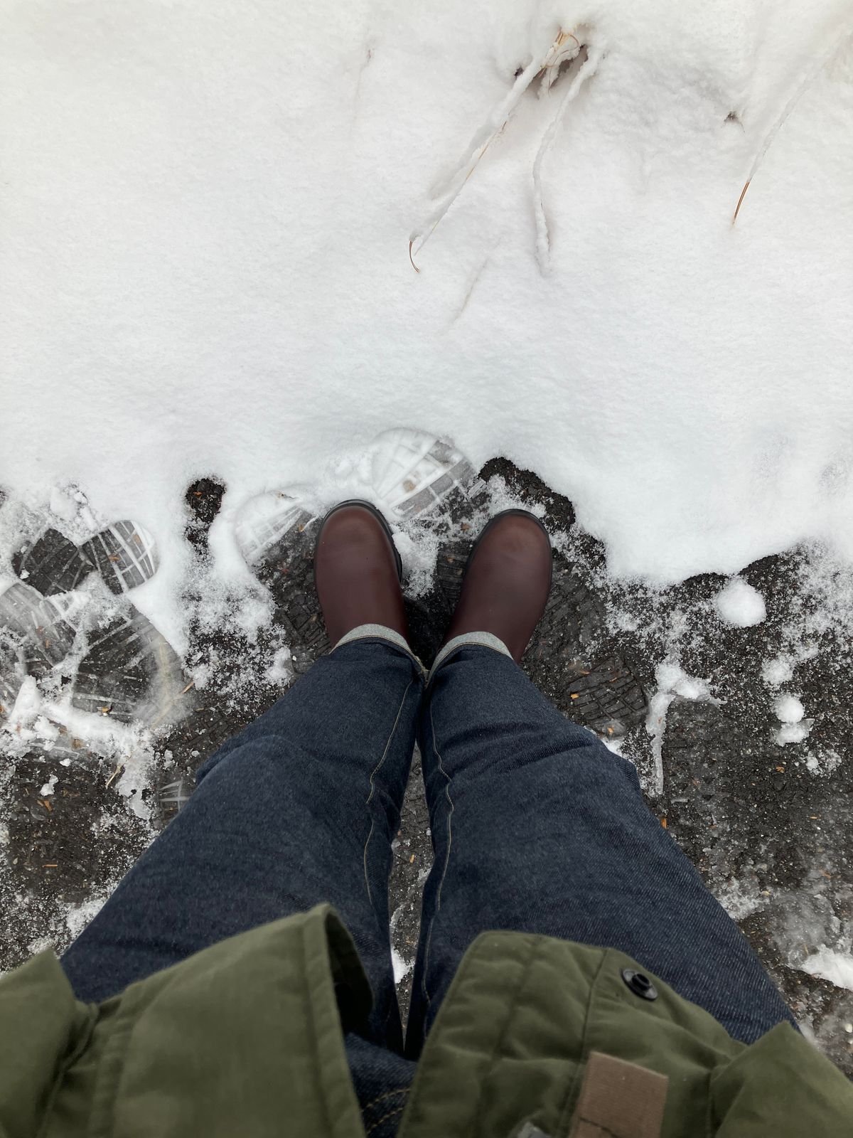 Photo by maru on March 15, 2025 of the Blundstone All TERRAIN in Blundstone / Cocoa Brown.