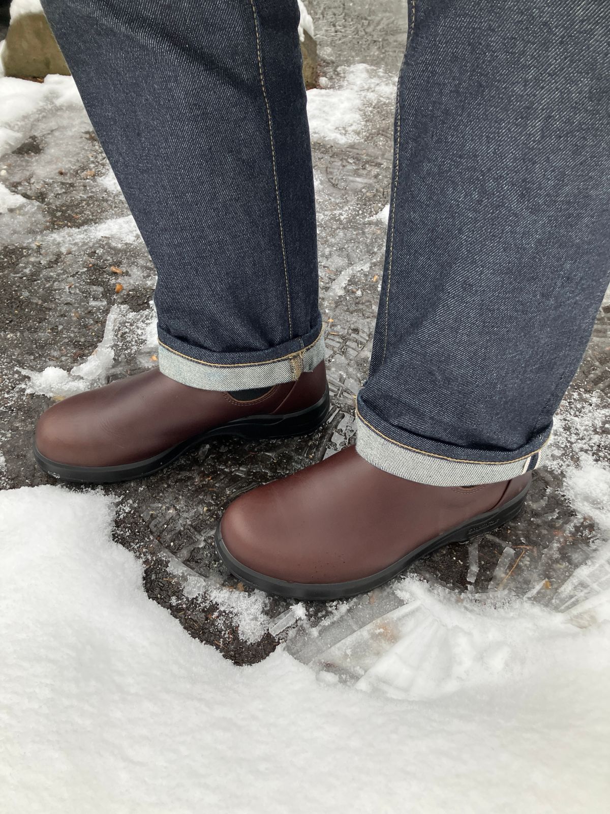 Photo by maru on March 15, 2025 of the Blundstone All TERRAIN in Blundstone / Cocoa Brown.