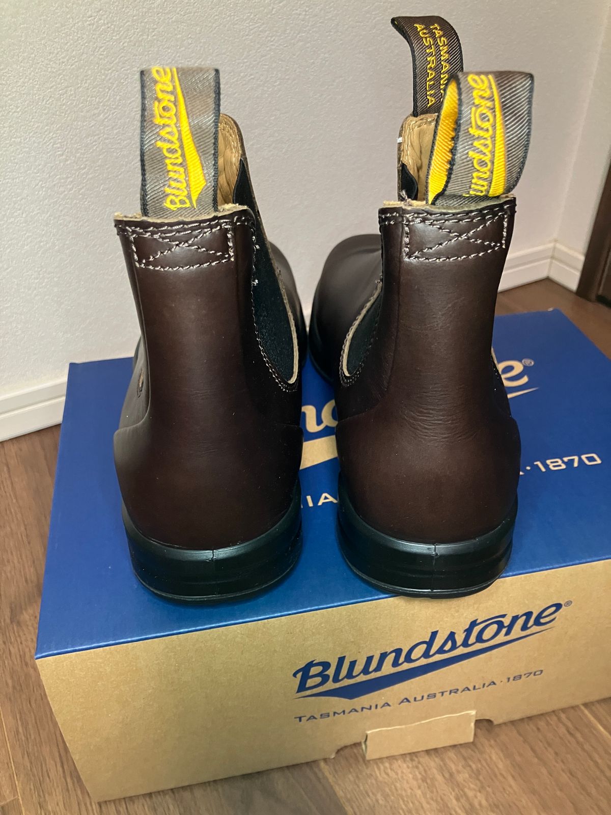 Photo by maru on March 15, 2025 of the Blundstone All TERRAIN in Blundstone / Cocoa Brown.