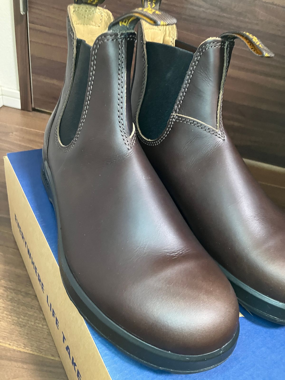 Photo by maru on March 15, 2025 of the Blundstone All TERRAIN in Blundstone / Cocoa Brown.