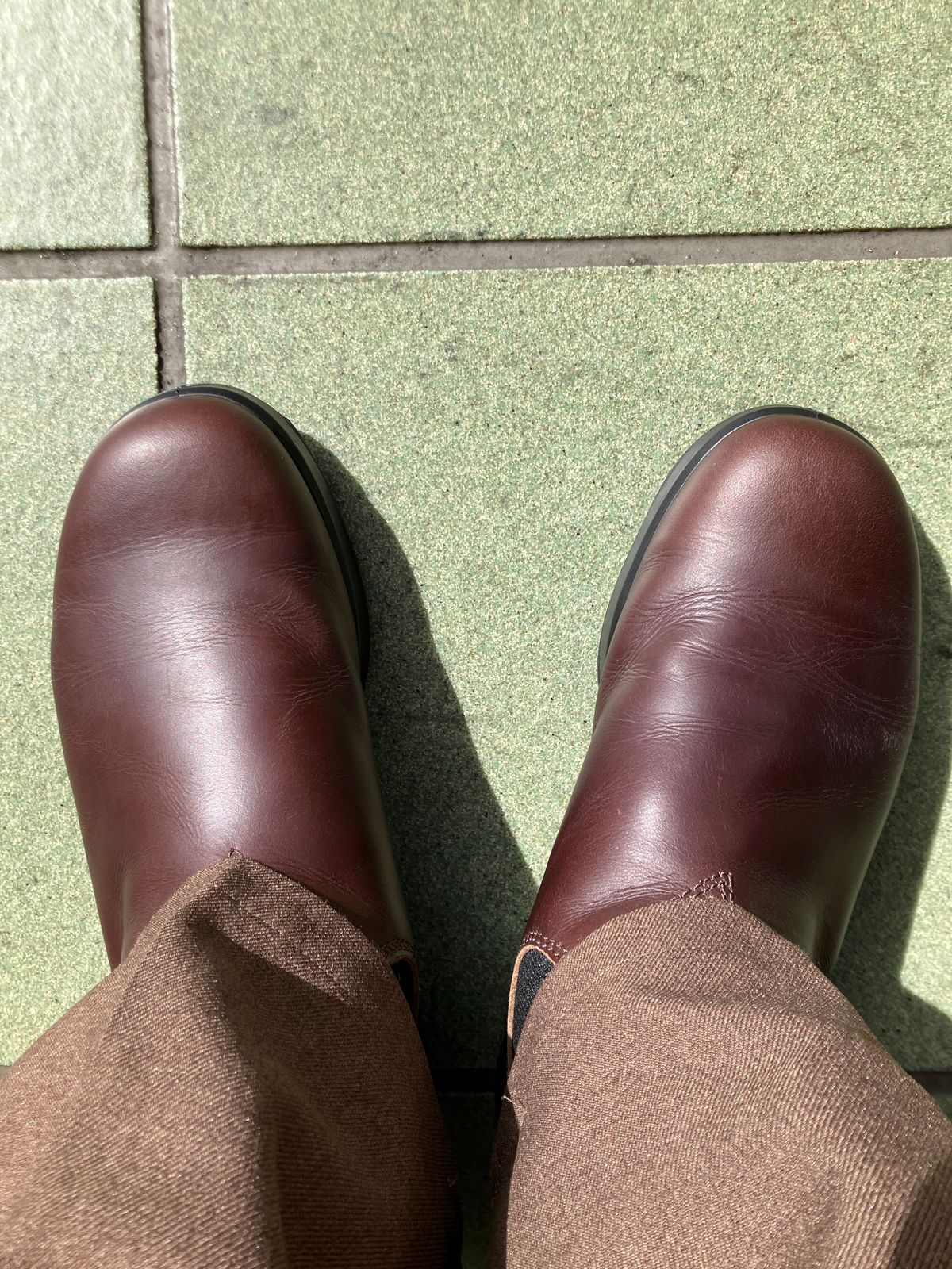 Photo by maru on March 28, 2025 of the Blundstone All TERRAIN in Blundstone / Cocoa Brown.