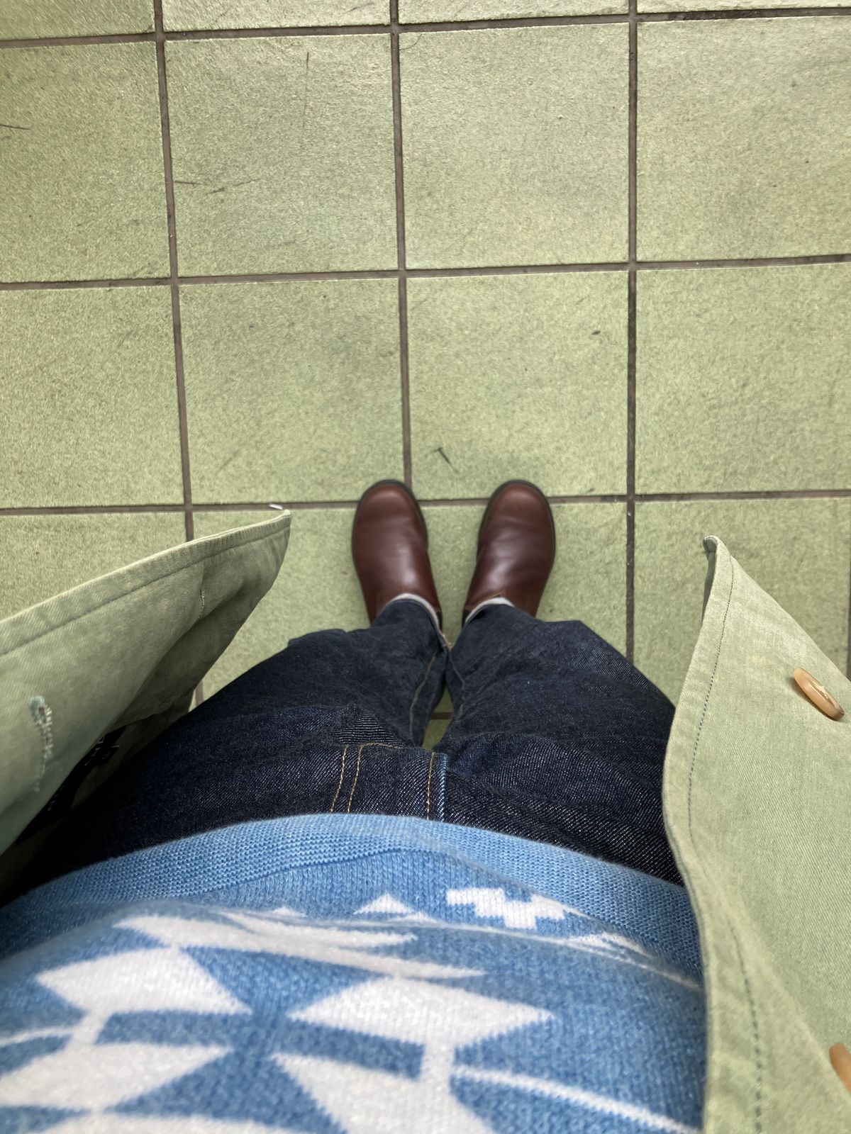 Photo by maru on April 11, 2025 of the Blundstone All TERRAIN in Blundstone / Cocoa Brown.