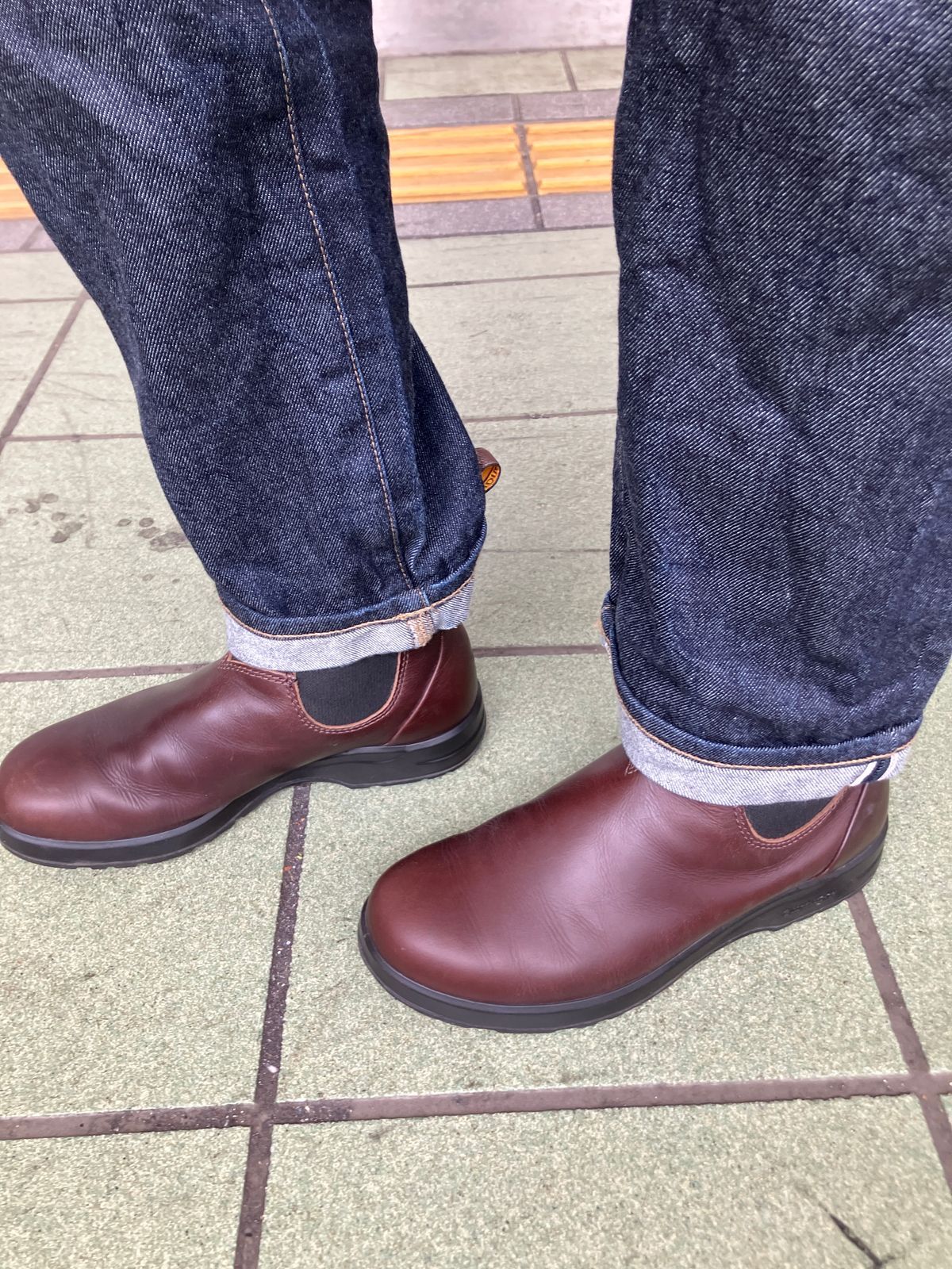 Photo by maru on April 11, 2025 of the Blundstone All TERRAIN in Blundstone / Cocoa Brown.