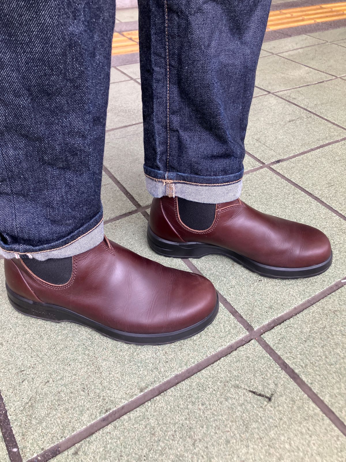 Photo by maru on April 11, 2025 of the Blundstone All TERRAIN in Blundstone / Cocoa Brown.