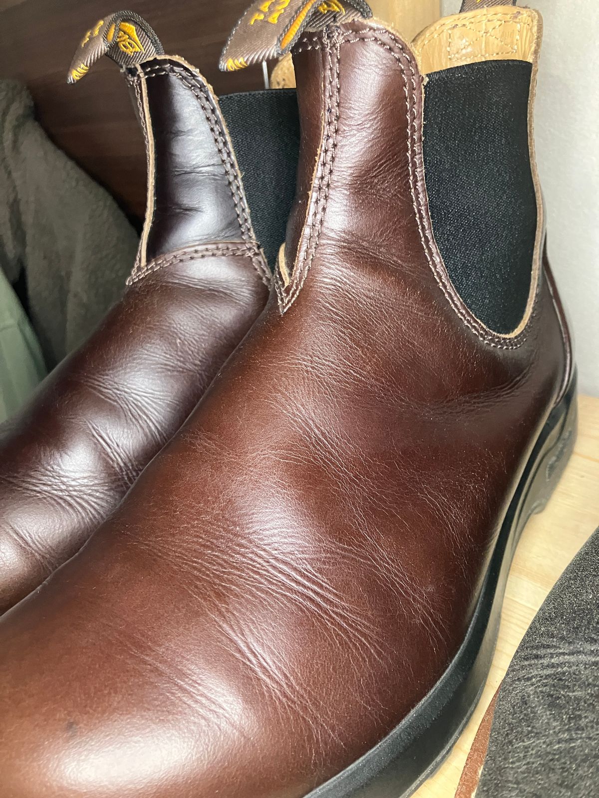 Photo by maru on May 5, 2025 of the Blundstone All TERRAIN in Blundstone / Cocoa Brown.