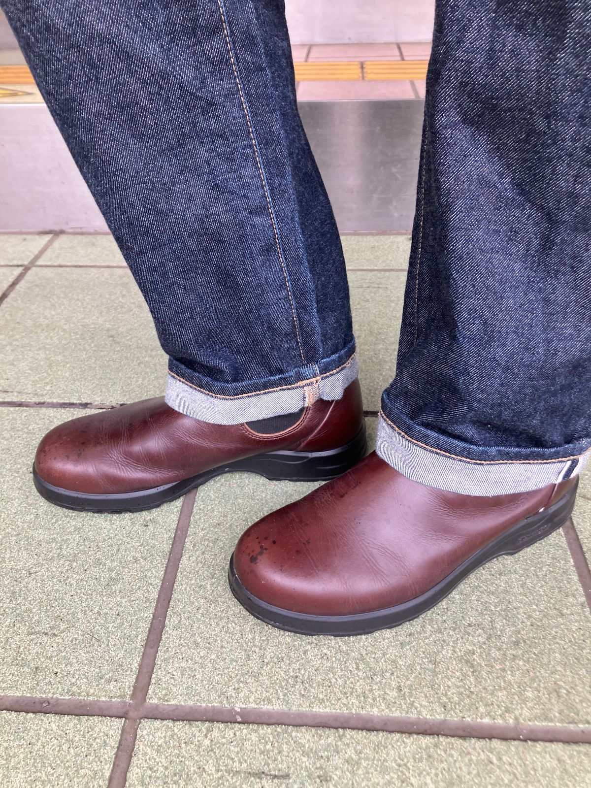 Photo by maru on June 10, 2025 of the Blundstone All TERRAIN in Blundstone / Cocoa Brown.