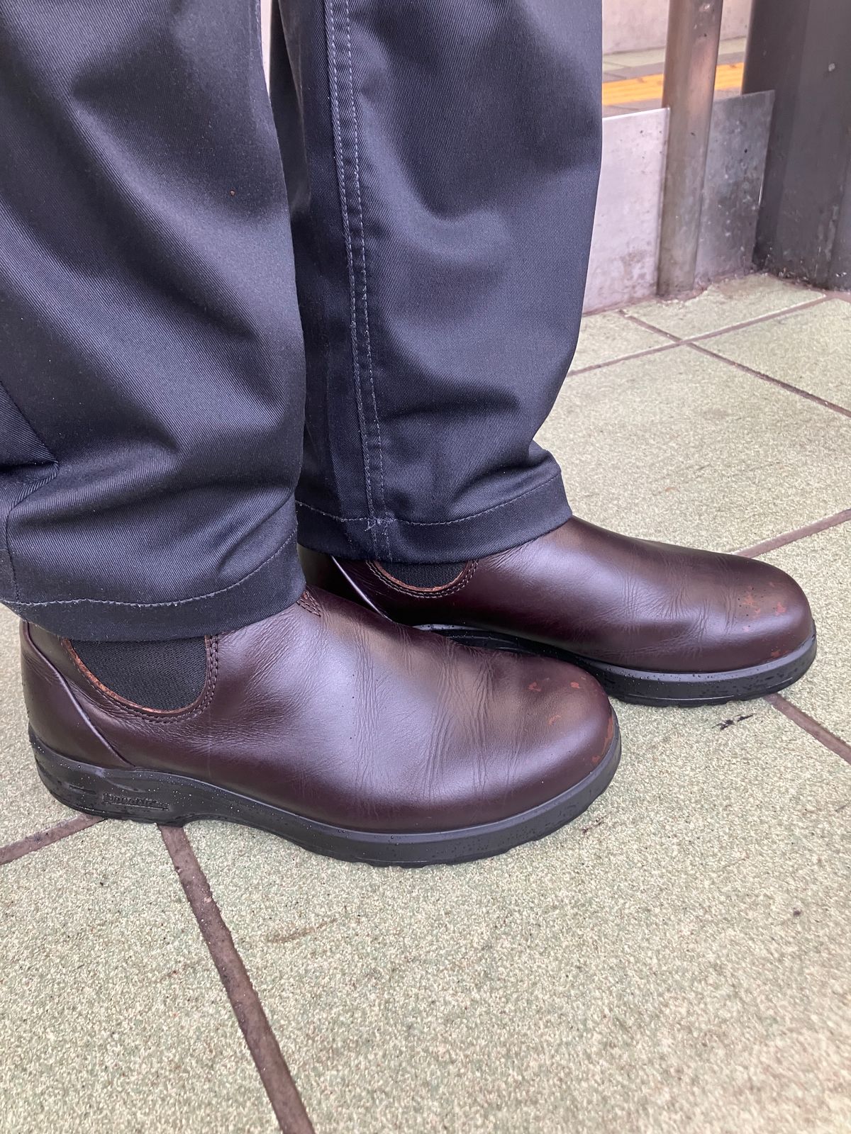 Photo by maru on June 25, 2025 of the Blundstone All TERRAIN in Blundstone / Cocoa Brown.