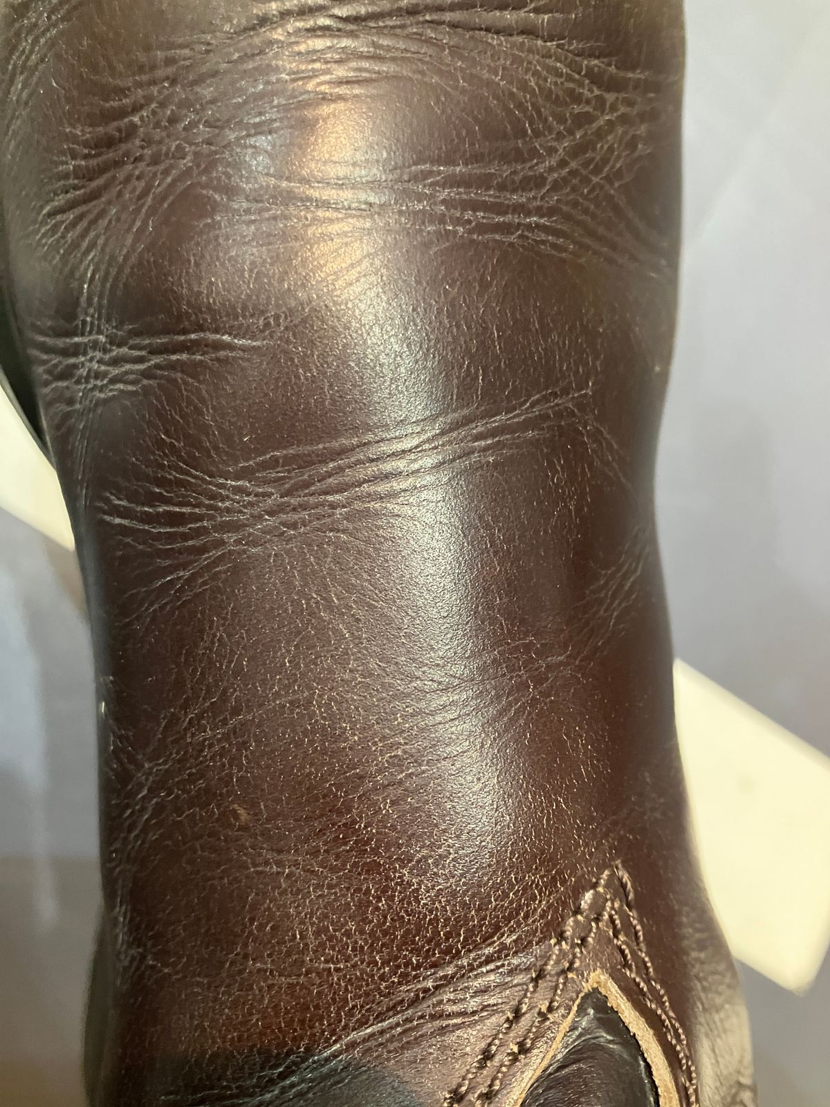 Photo by maru on May 10, 2025 of the Blundstone All TERRAIN in Blundstone / Cocoa Brown.