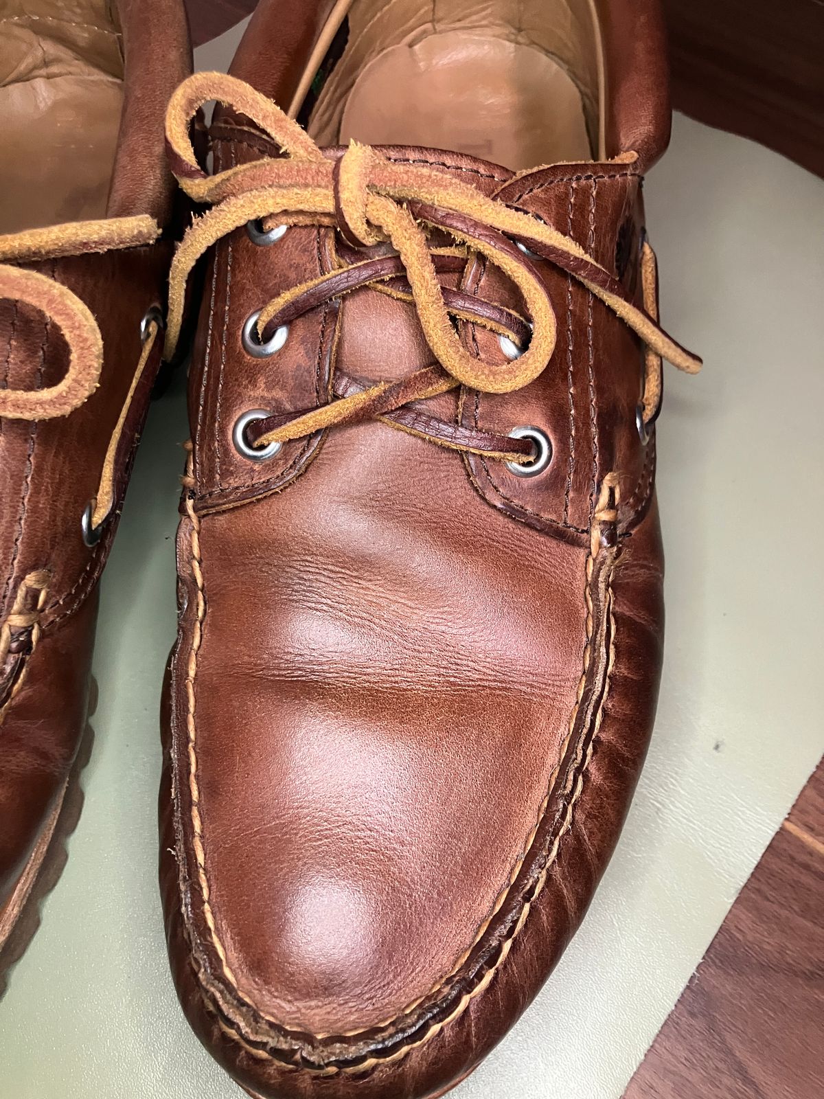 Photo by maru on February 8, 2025 of the Timberland 3eye Classic Lug in Full Grain Leather Brown.