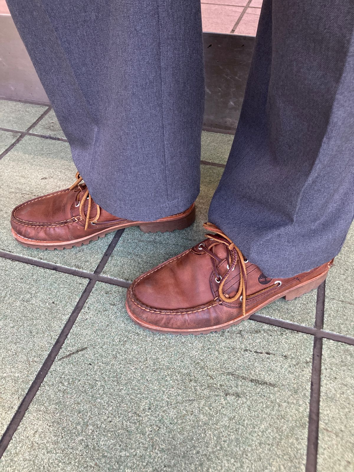 Photo by maru on January 8, 2025 of the Timberland 3eye Classic Lug in Full Grain Leather Brown.