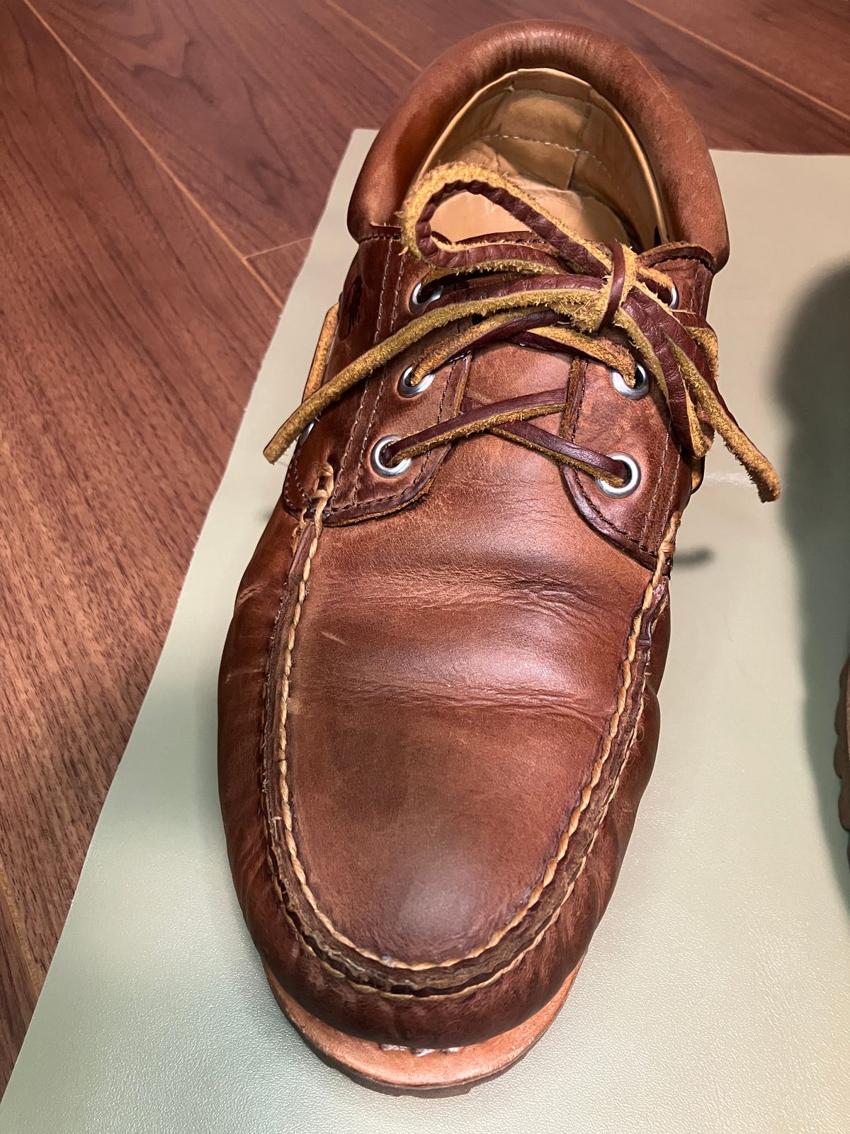 Photo by maru on December 19, 2024 of the Timberland 3eye Classic Lug in Full Grain Leather Brown.