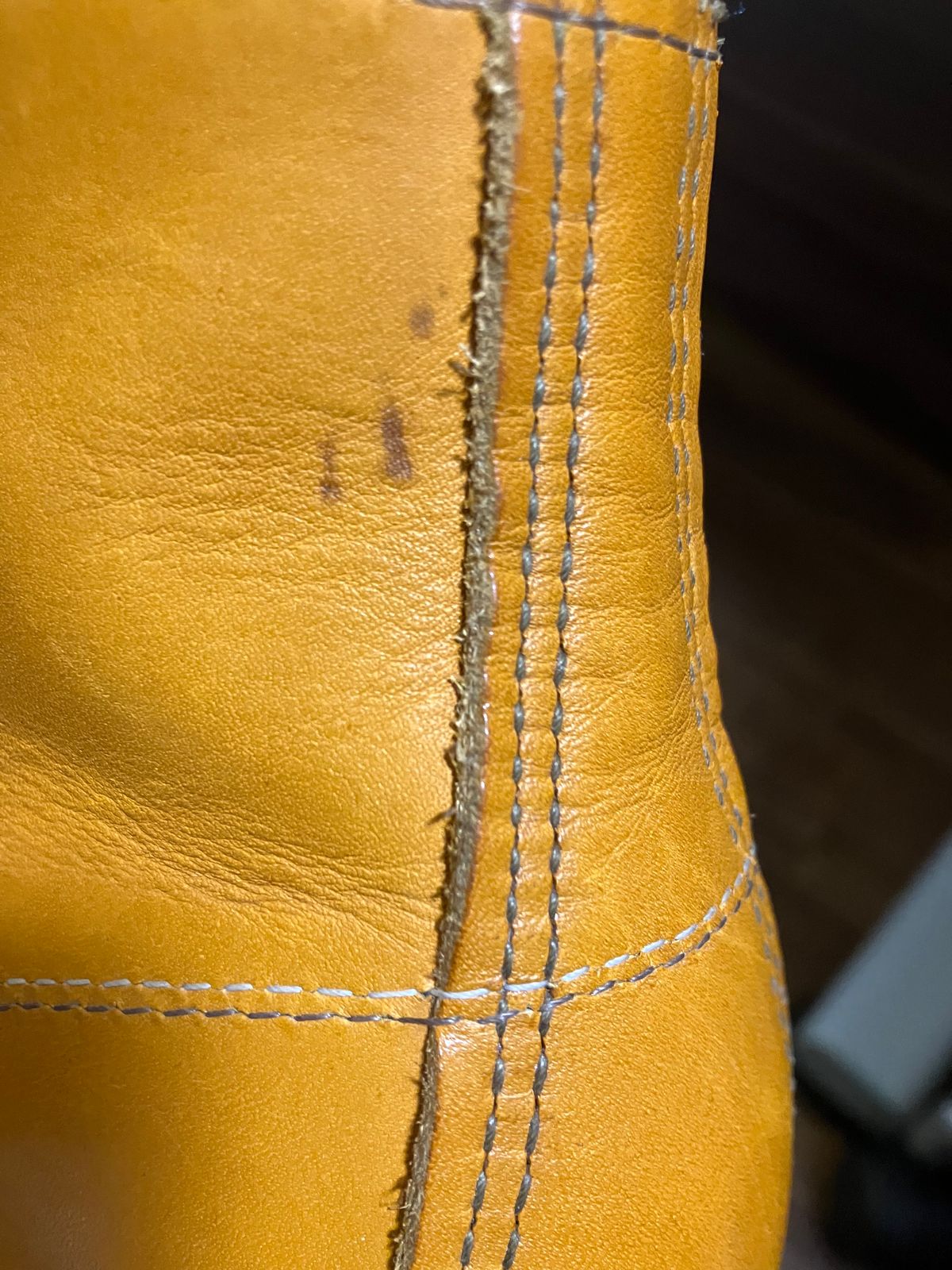 Photo by maru on September 20, 2024 of the Red Wing 6-Inch Classic Moc in S.B. Foot Sequoia Gold Russet.