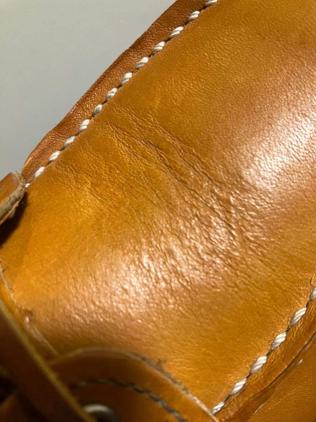 Photo by maru on September 20, 2024 of the Red Wing 6-Inch Classic Moc in S.B. Foot Sequoia Gold Russet.