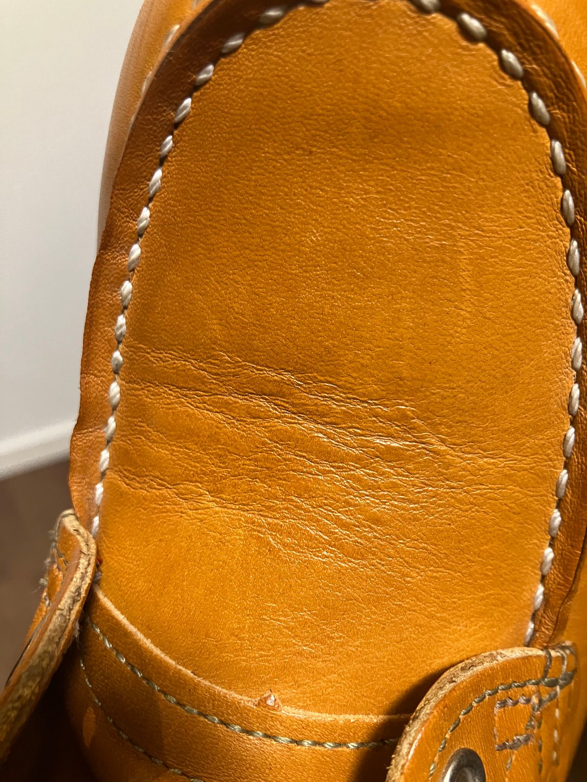 Photo by maru on September 21, 2024 of the Red Wing 6-Inch Classic Moc in S.B. Foot Sequoia Gold Russet.